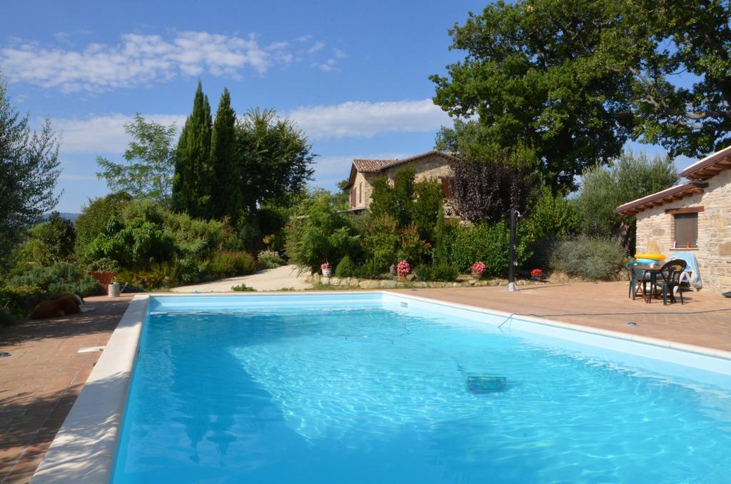 Casale Il Cerqueto Bed & Breakfast San Severino Marche Exterior photo