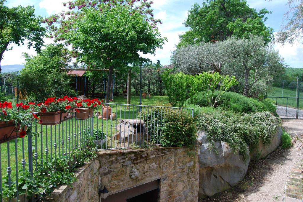 Casale Il Cerqueto Bed & Breakfast San Severino Marche Room photo