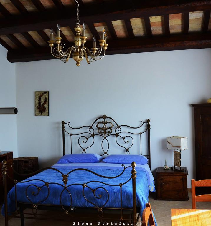 Casale Il Cerqueto Bed & Breakfast San Severino Marche Exterior photo